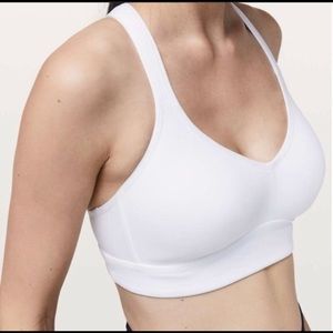 ⭐️Lululemon Speed up Bra Size 6